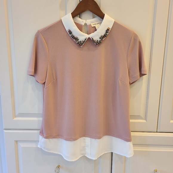 Faith and Joy Tops - Faith and Joy Short Sleeve Peter Pan Collar w/ Rhinestone Jewels Shirt Size M